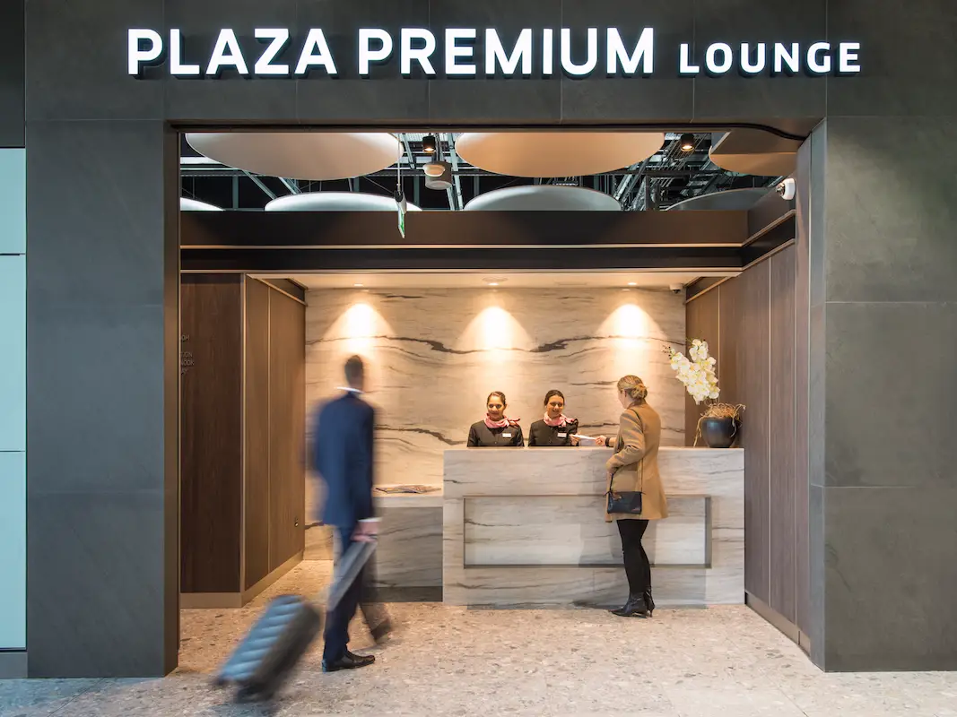 Plaza Premium Lounge, Heathrow Terminal 5, Queue Hack